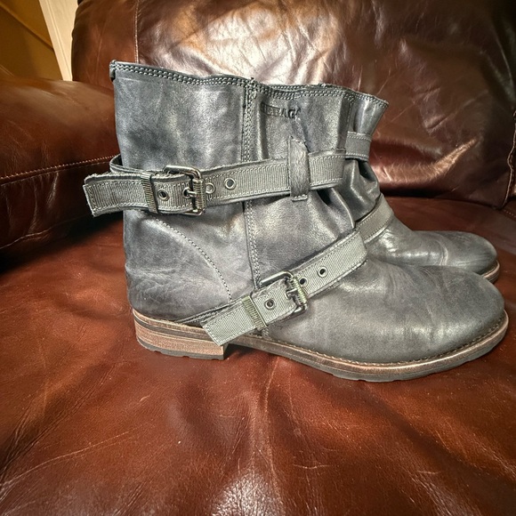 SEBAGO Laney Mid Boot Gray Leather Women's Ankle Bootie - Picture 1 of 9
